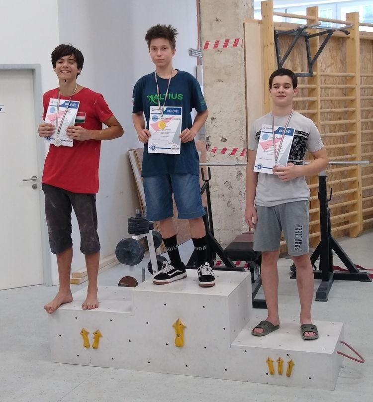 a61b4568ff56756c5cf1a09545f3e0d5c959a0b3bf44426e0aa883b8a9d2168b